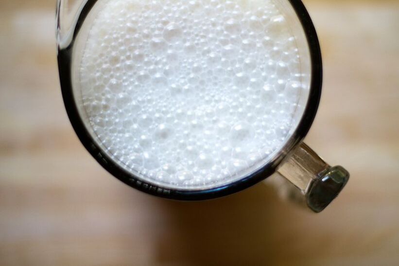 Milchsud mit Knoblauch gegen Prostatitis